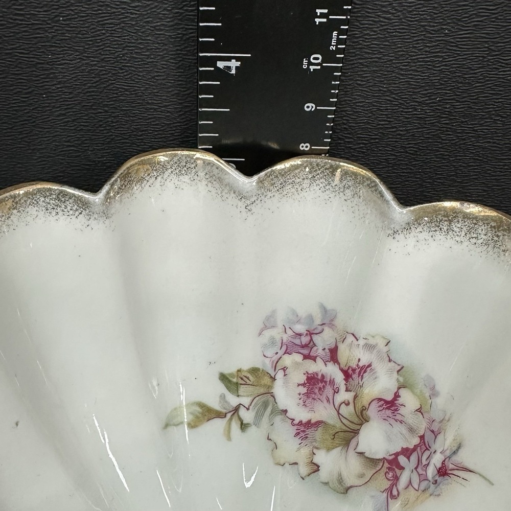 Wheelock Germany 5 1/2" Footed Porcelain Bowl, Floral With Gold Trim, Antique - Picture 9 of 10